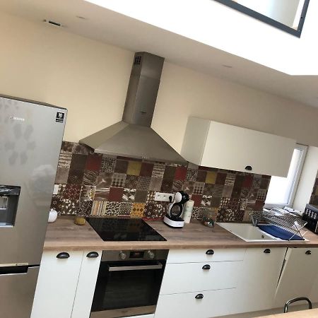 Une Maison Agreable Pour Se Detendre Saint-Quentin  Luaran gambar