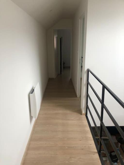 Une Maison Agreable Pour Se Detendre Saint-Quentin  Luaran gambar