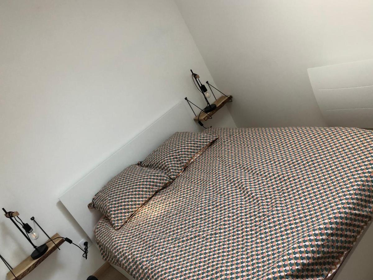 Une Maison Agreable Pour Se Detendre Saint-Quentin  Luaran gambar