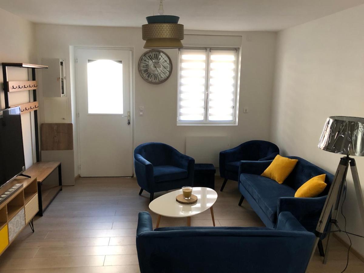 Une Maison Agreable Pour Se Detendre Saint-Quentin  Luaran gambar